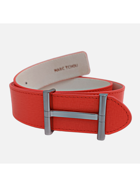 une ceinture femme en cuir