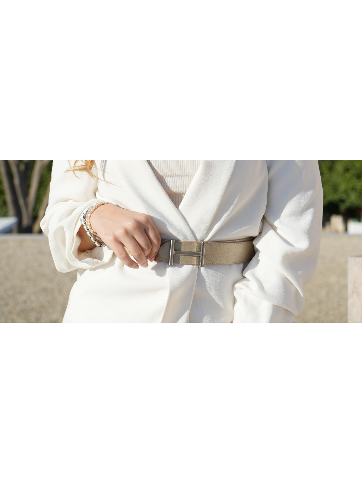 une ceinture femme en cuir